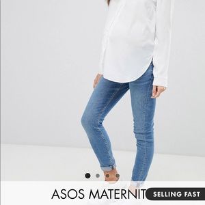 like new! asos design maternity jeans | US 8